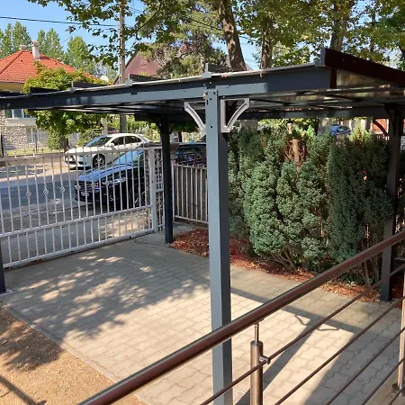 Balaton Vendeghaz Διαμέρισμα *