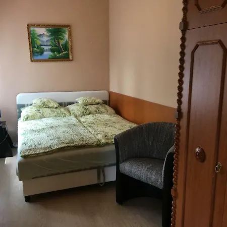Balaton Vendeghaz Апартаменты *